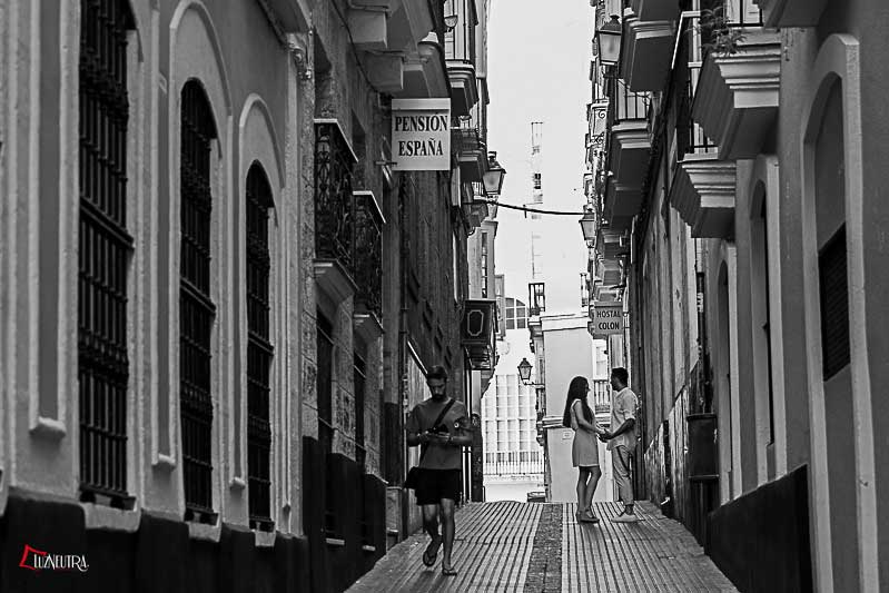 Reportaje de fotos de Preboda en Cádiz, una mirada a través de unos fotógrafos sevillanos con ganas