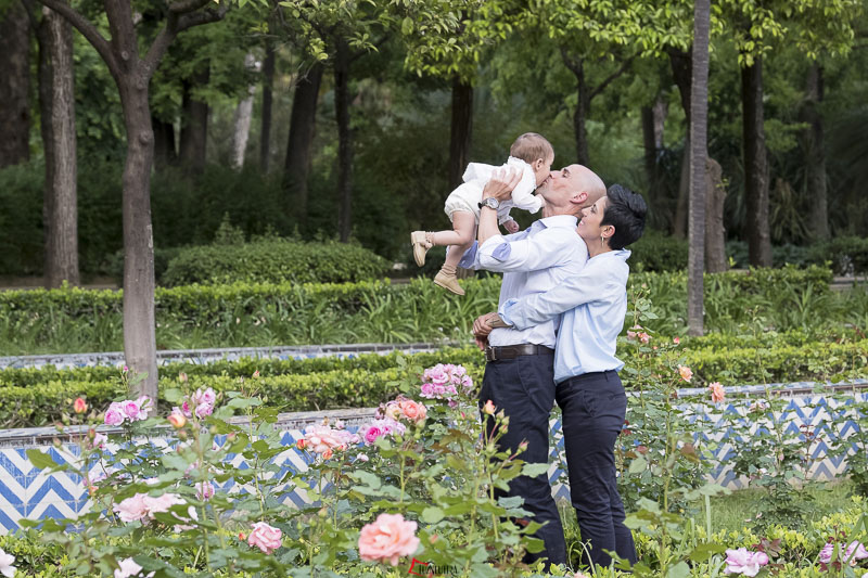 fotos de familia en el parque de maría Luisa de Sevilla